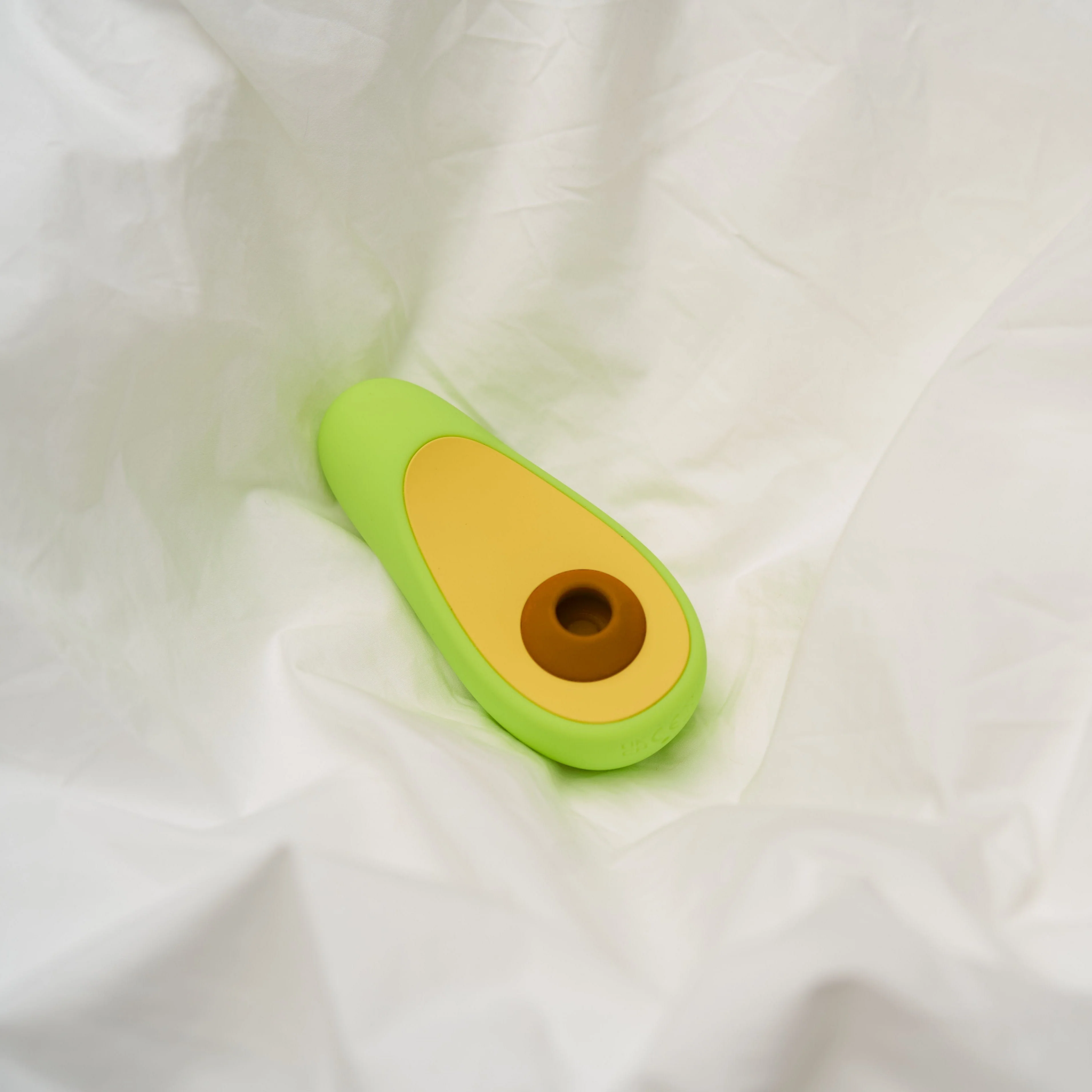 Avo Clitoral Massager - Image 5